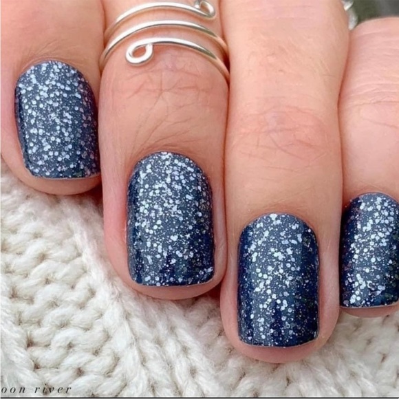 *Retired* Color Street: Moon River | Gray Blue Glitter Sparkle Fall Winter - Picture 2 of 11